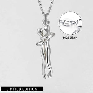 Hugging Necklace