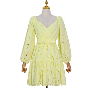 V-neck lantern sleeves wavy hollow embroidered tulle skirt