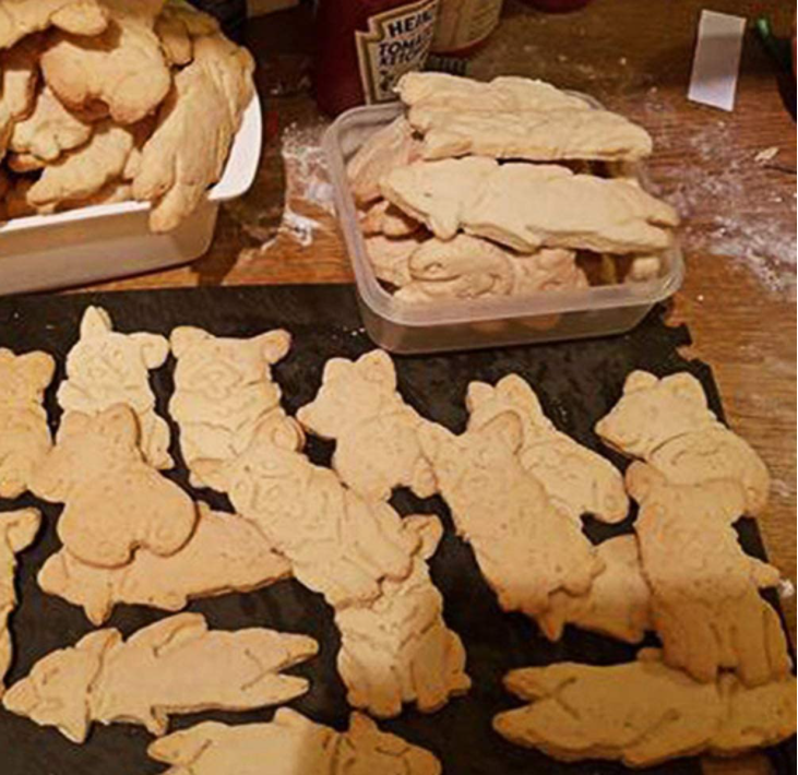 Dog Shaped Cookie Molds