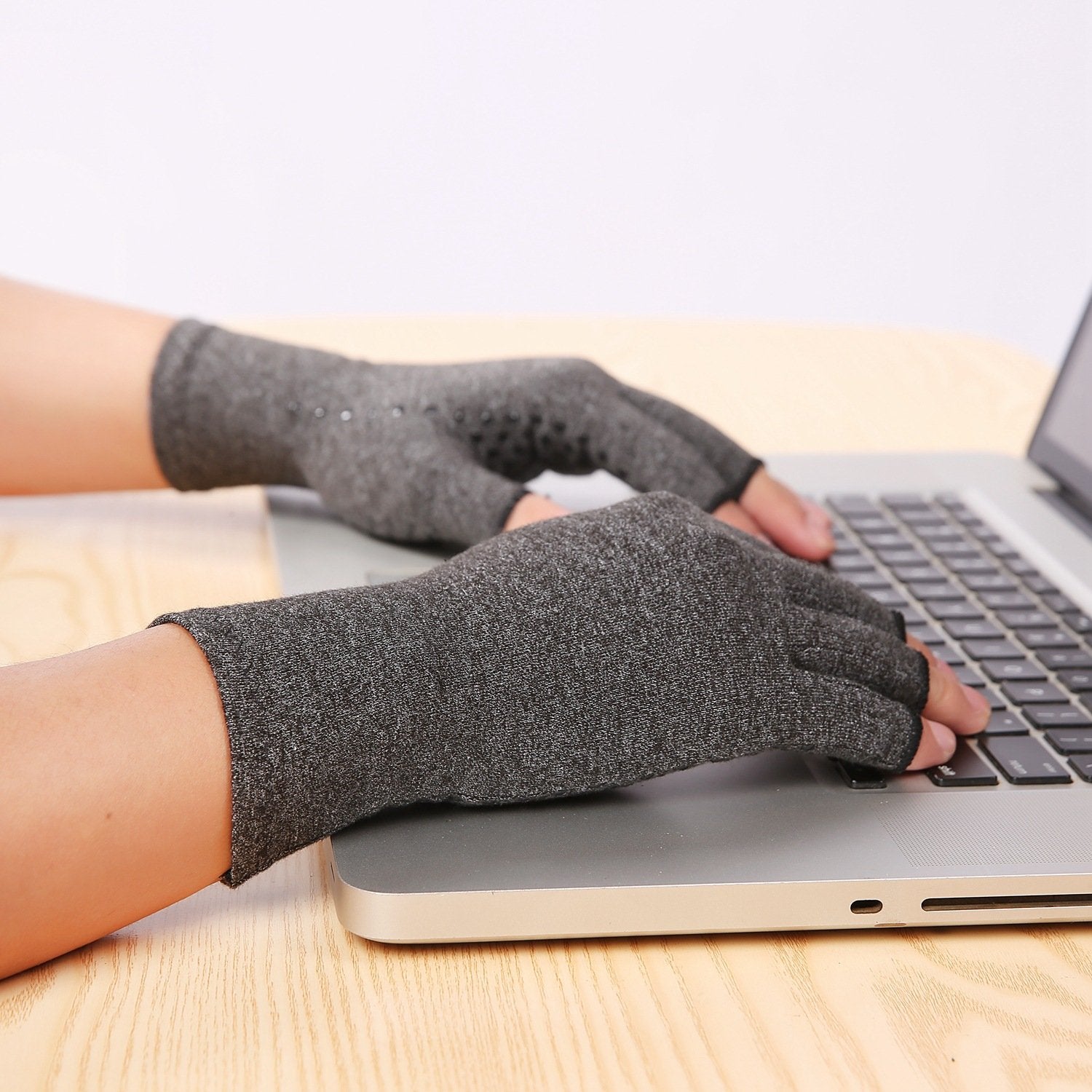 Arthritis 360 Compression Gloves(Buy 2, Get Free Shipping)