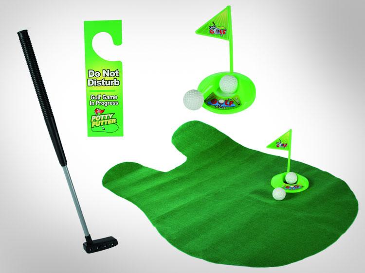Bath golf game practice with the putter