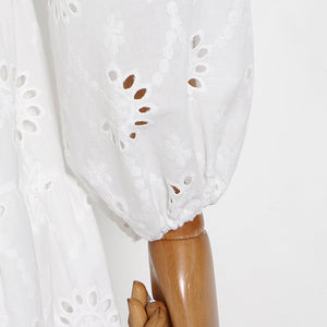 V-neck lantern sleeves wavy hollow embroidered tulle skirt