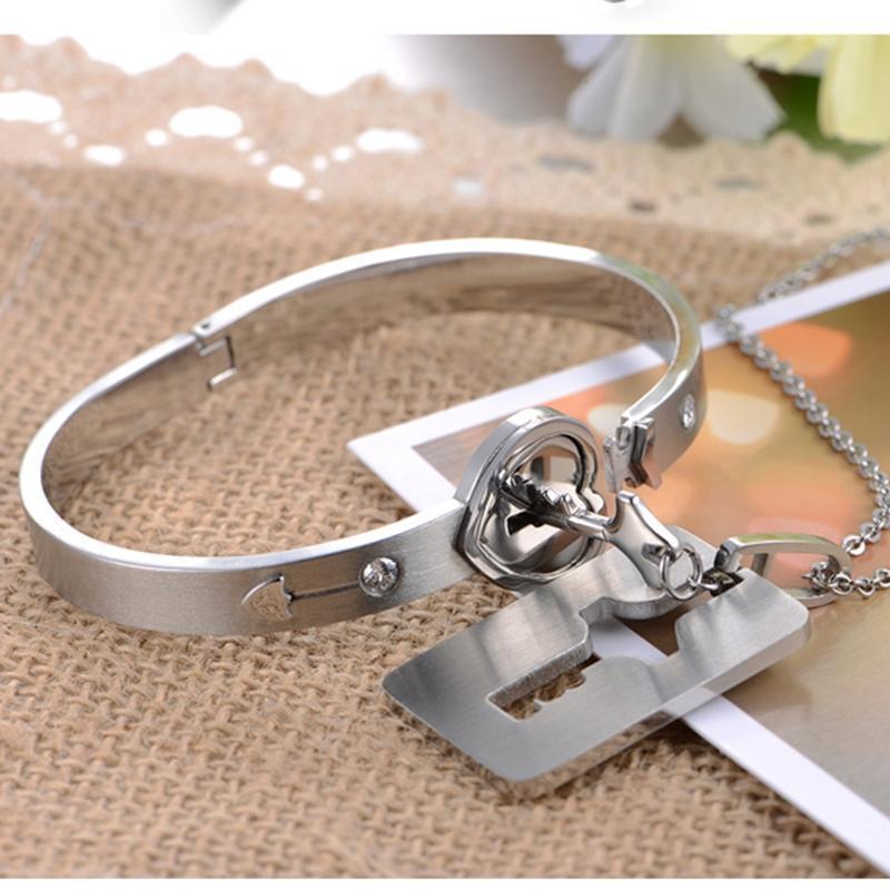 HEART LOCK BRACELET & KEY NECKLACE (Couple)