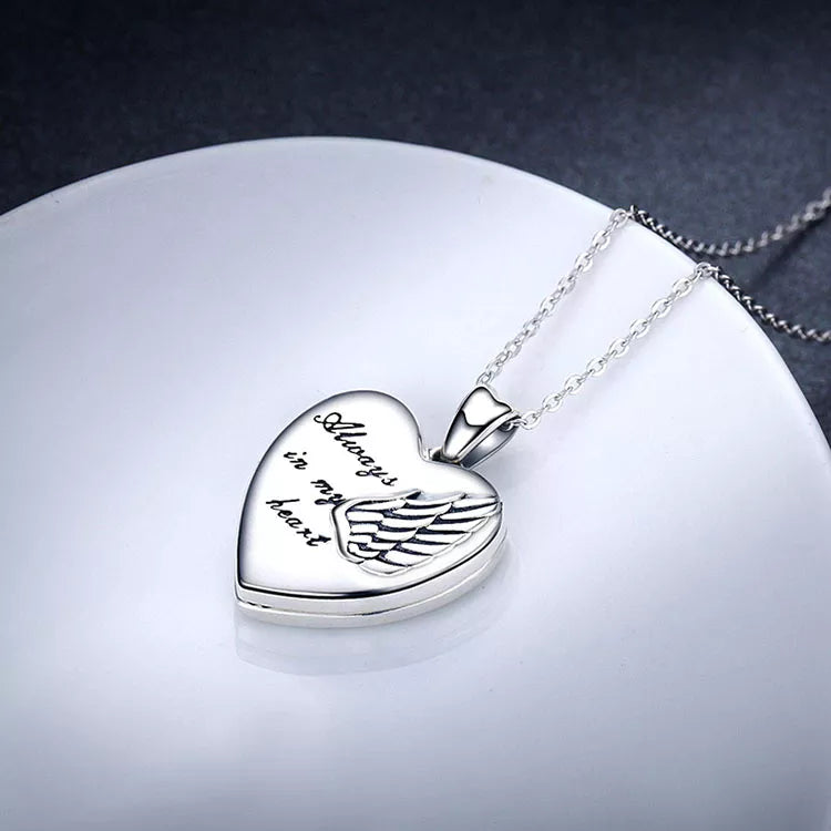 Always in my heart Angel Wings Pendant
