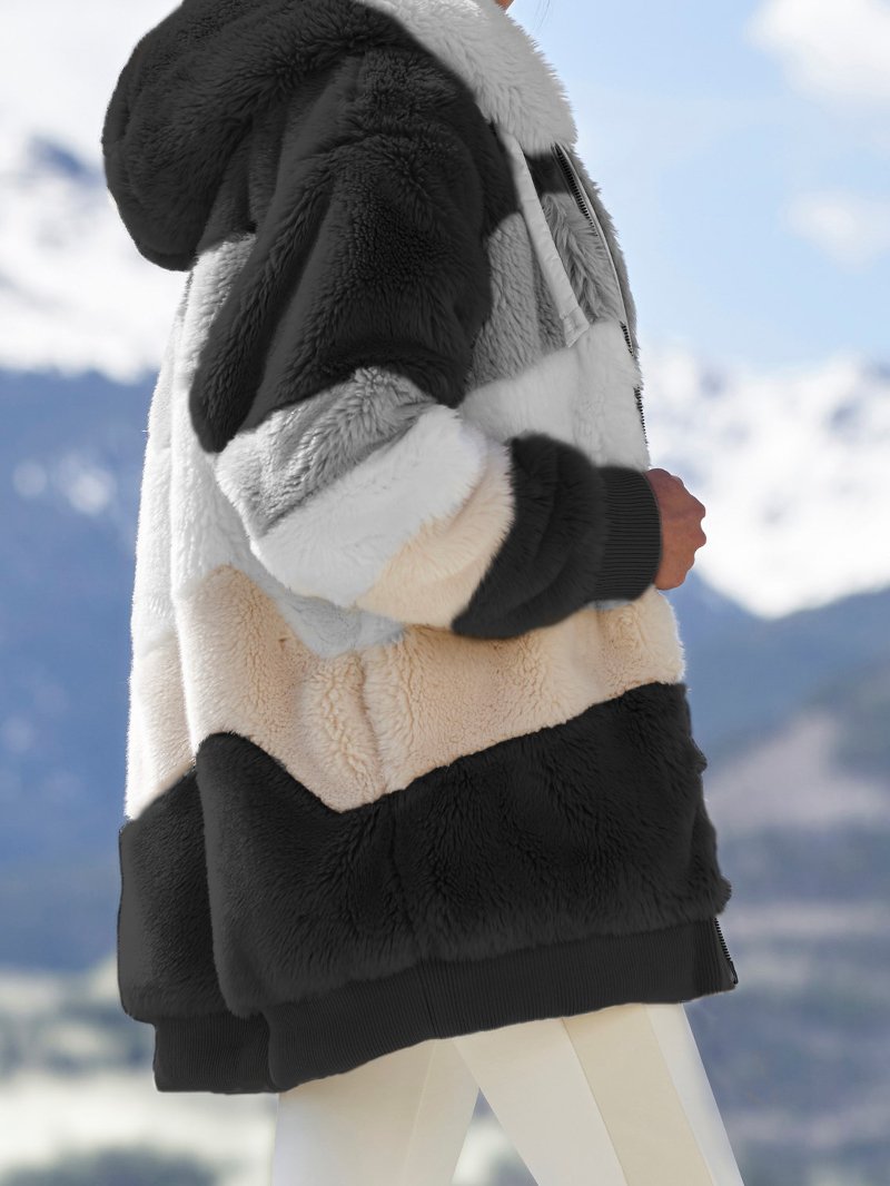 Contrasting Lamb Wool Padded Coat